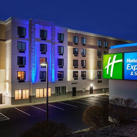 Holiday Inn Express Hotel & Suites Providence-Woonsocket By Ihg Екстер'єр фото
