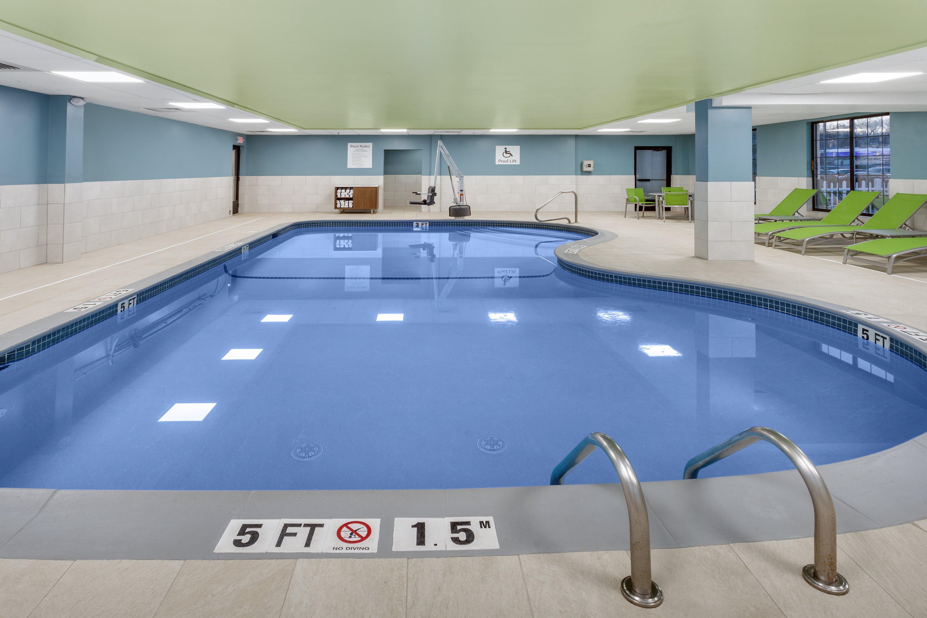 Holiday Inn Express Hotel & Suites Providence-Woonsocket By Ihg Екстер'єр фото