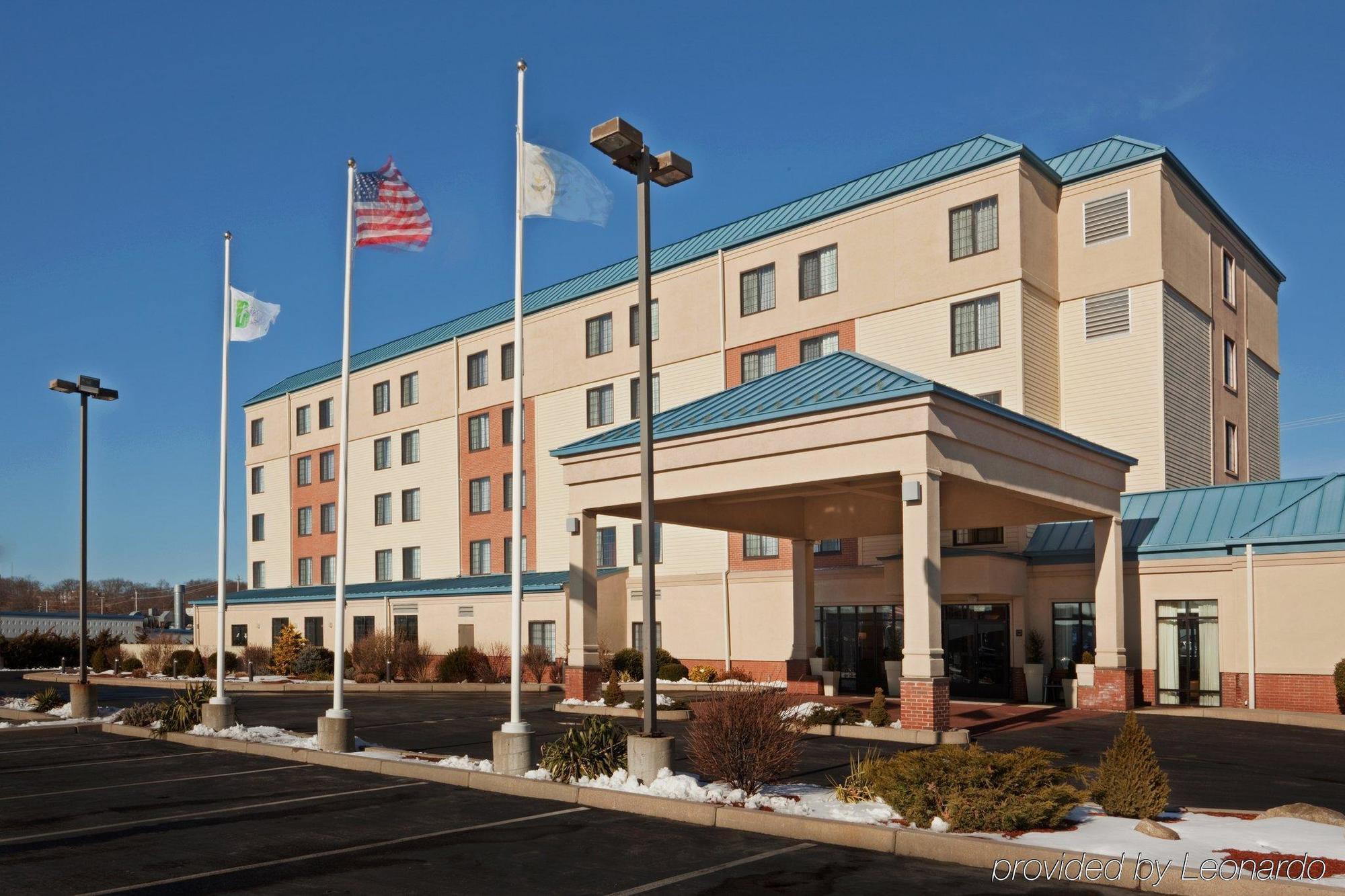 Holiday Inn Express Hotel & Suites Providence-Woonsocket By Ihg Екстер'єр фото